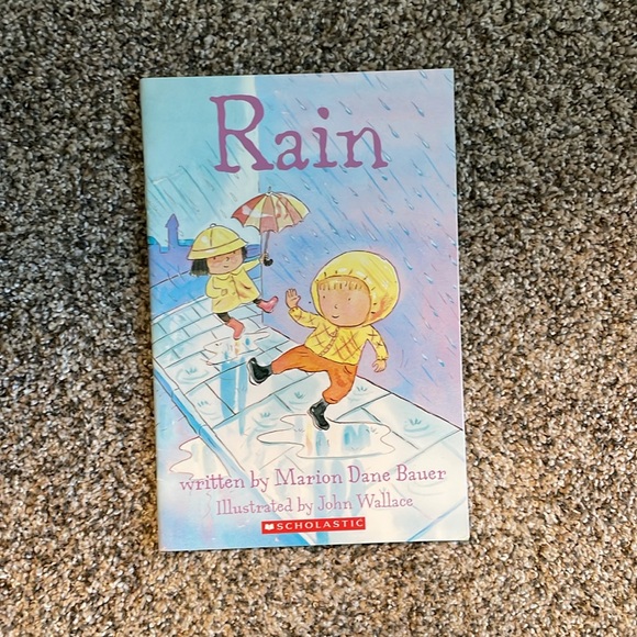 Scholastic Children’s Book Collection on Weather: Rain, Clouds, Wind, and Snow. - Picture 2 of 9